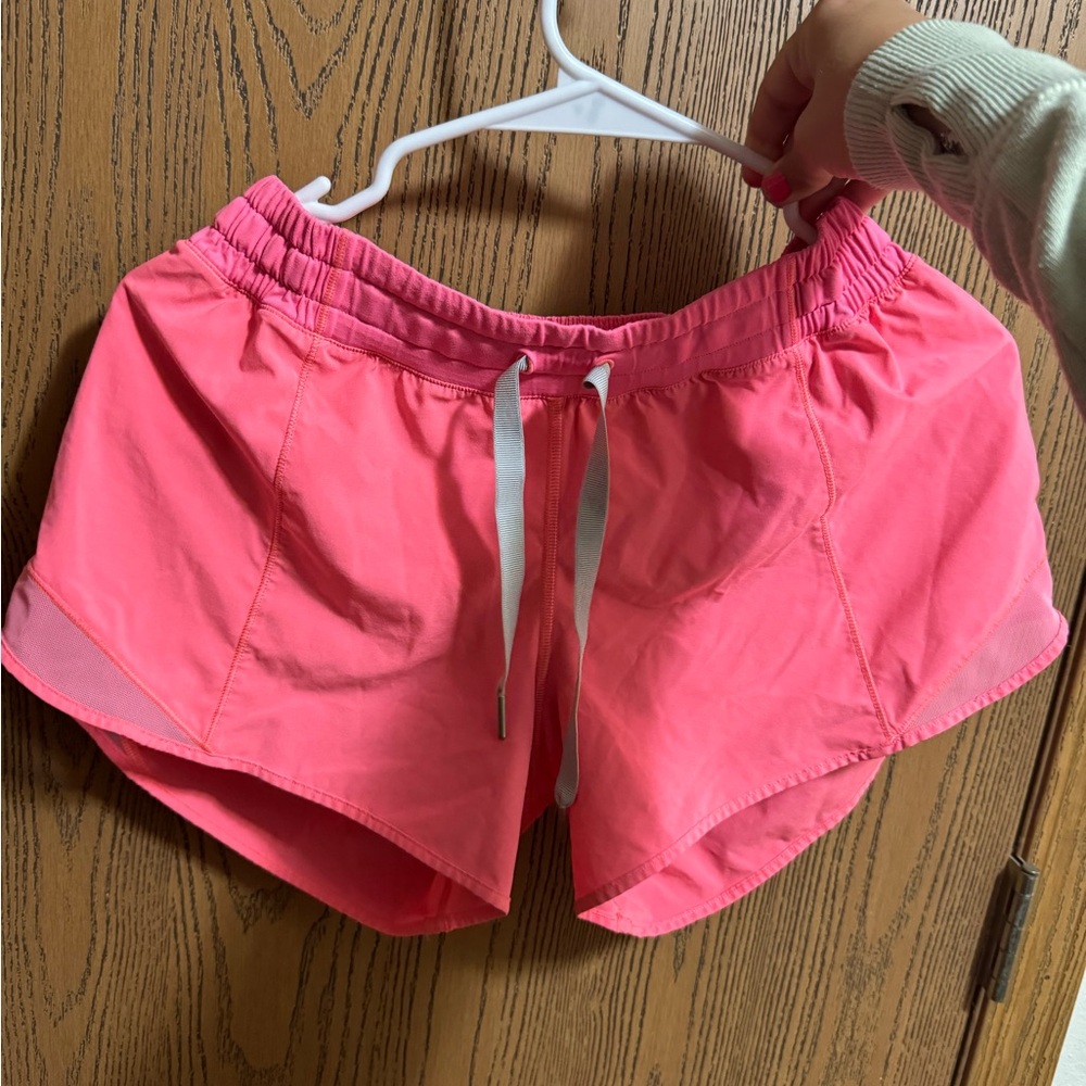 COPY - Lululemon hotty hot short